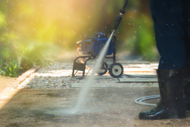 Best Patio and Deck Pressure Washing  in Avenel, NJ